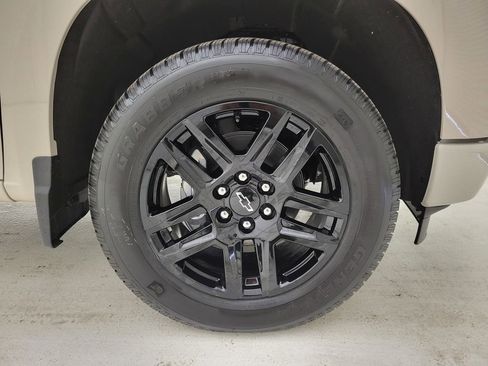 New 2026 Chevrolet Silverado 1500 RST w/ Dark Appearance Package image 24