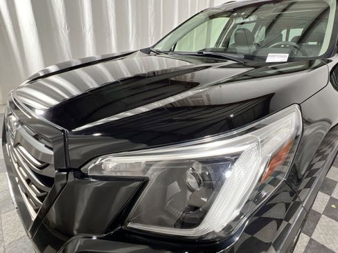 Used 2022 Subaru Forester Limited image 13
