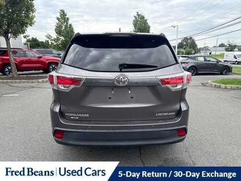 Used 2015 Toyota Highlander Limited AWD/4WD image 9