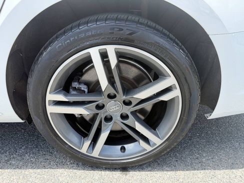 Used 2018 Audi A4 2.0T Premium Plus w/ Premium Plus Package AWD/4WD image 12
