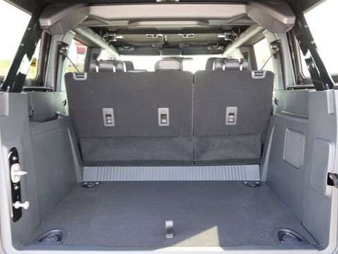 New 2026 Ford Bronco Outer Banks AWD/4WD image 14