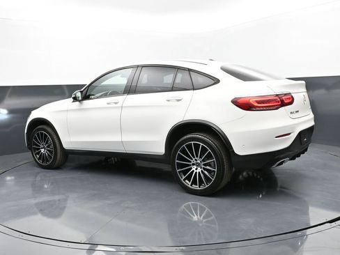 Used 2023 Mercedes-Benz GLC 300 4MATIC Coupe image 7