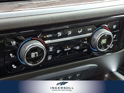 Used 2025 Chevrolet Silverado 2500 LTZ w/ LTZ Premium Package image 19