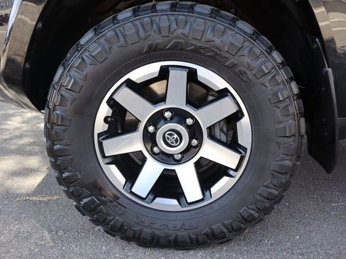 Used 2022 Toyota 4Runner TRD Off-Road Premium w/ Moonroof Package image 42