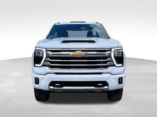 Certified 2024 Chevrolet Silverado 2500 High Country w/ High Country Premium Package AWD/4WD video 2