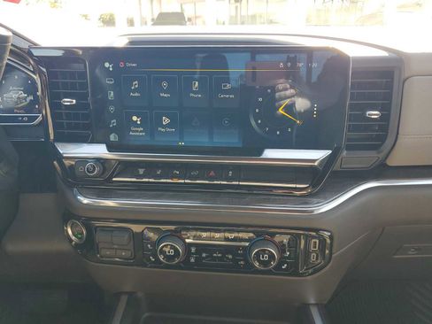 Certified 2024 Chevrolet Silverado 3500 LTZ w/ LTZ Plus Package image 12