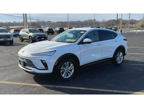 Certified 2025 Buick Envista Preferred image 4