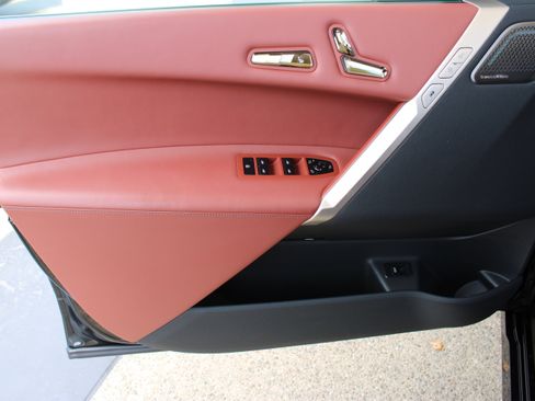 Used 2024 BMW iX M60 AWD/4WD image 15