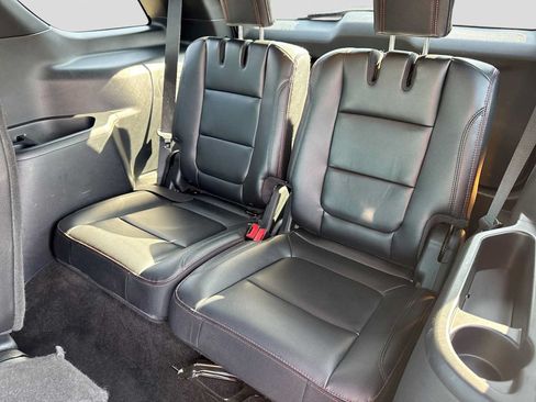 Used 2016 Ford Explorer Sport w/ Equipment Group 401A AWD/4WD image 22
