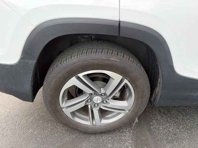 Used 2019 GMC Terrain SLT w/ Preferred Package AWD/4WD image 2
