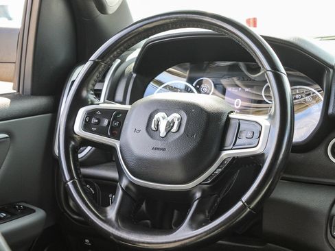 Used 2021 RAM 1500 Big Horn AWD/4WD image 17