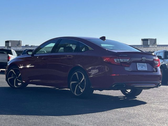 Used 2019 Honda Accord Sport image 6