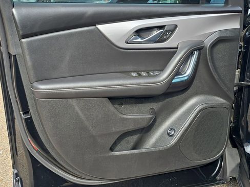 Used 2023 Chevrolet Blazer LT FWD image 25