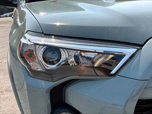 Used 2023 Toyota 4Runner TRD Off-Road Premium w/ Moonroof Package image 30