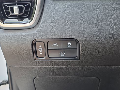 Certified 2023 Kia Sorento SX image 29