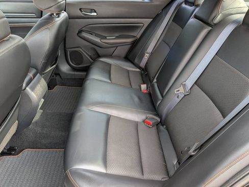 Used 2019 Nissan Altima 2.5 SR FWD image 35