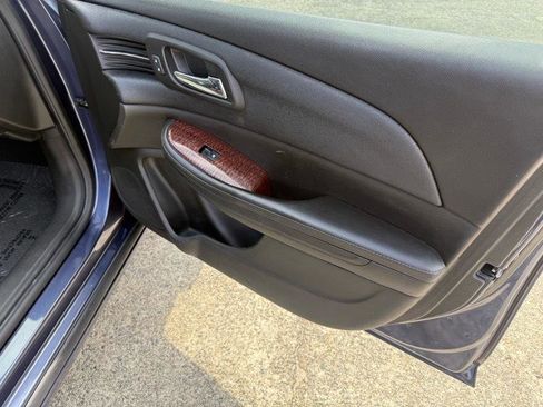 Used 2013 Chevrolet Malibu LT w/ Power Convenience Package FWD image 47