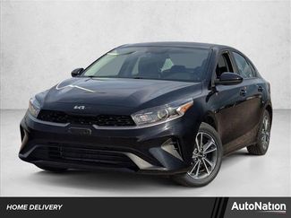 Used 2024 Kia Forte LXS video 1