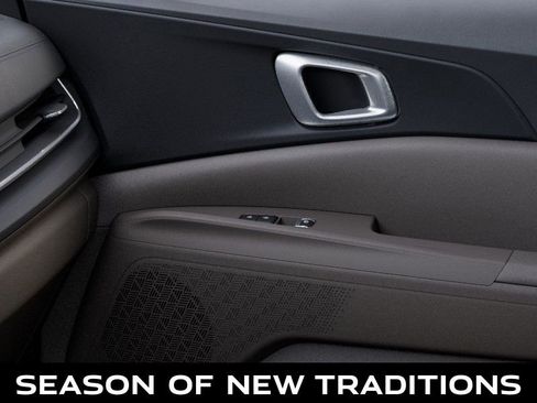 New 2026 Kia Carnival EX image 25