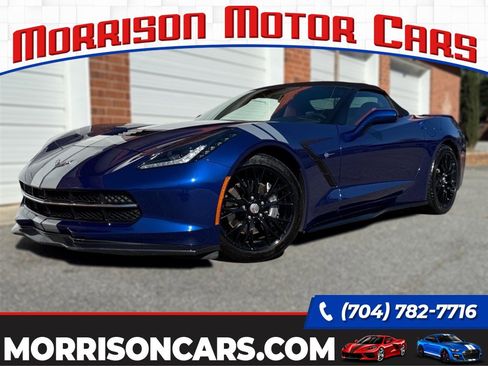 Used 2018 Chevrolet Corvette Stingray Convertible image 1