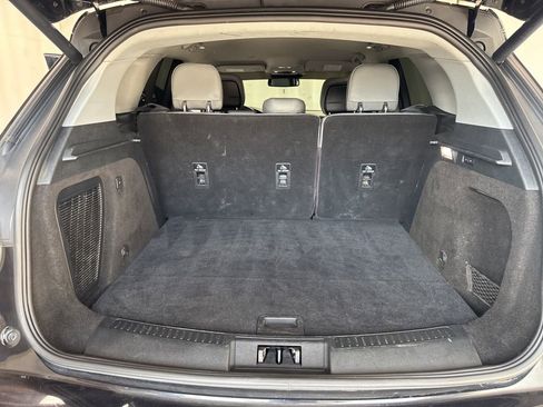 Used 2020 Lincoln Corsair Standard w/ Equipment Group 101A image 20