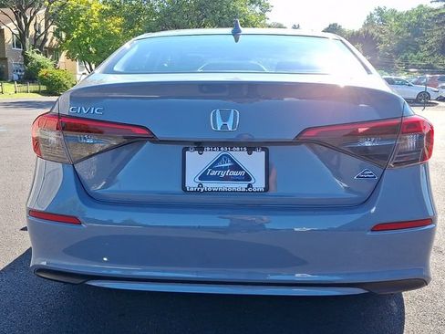 Used 2024 Honda Civic EX image 5