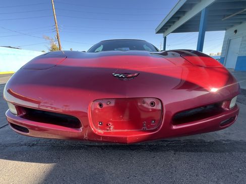 Used 2002 Chevrolet Corvette Convertible w/ Preferred Equipment Group2 image 8