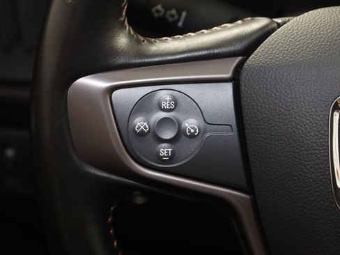Used 2021 GMC Canyon AT4 AWD/4WD image 30