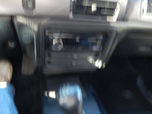 Used 1990 Ford Taurus SHO image 21