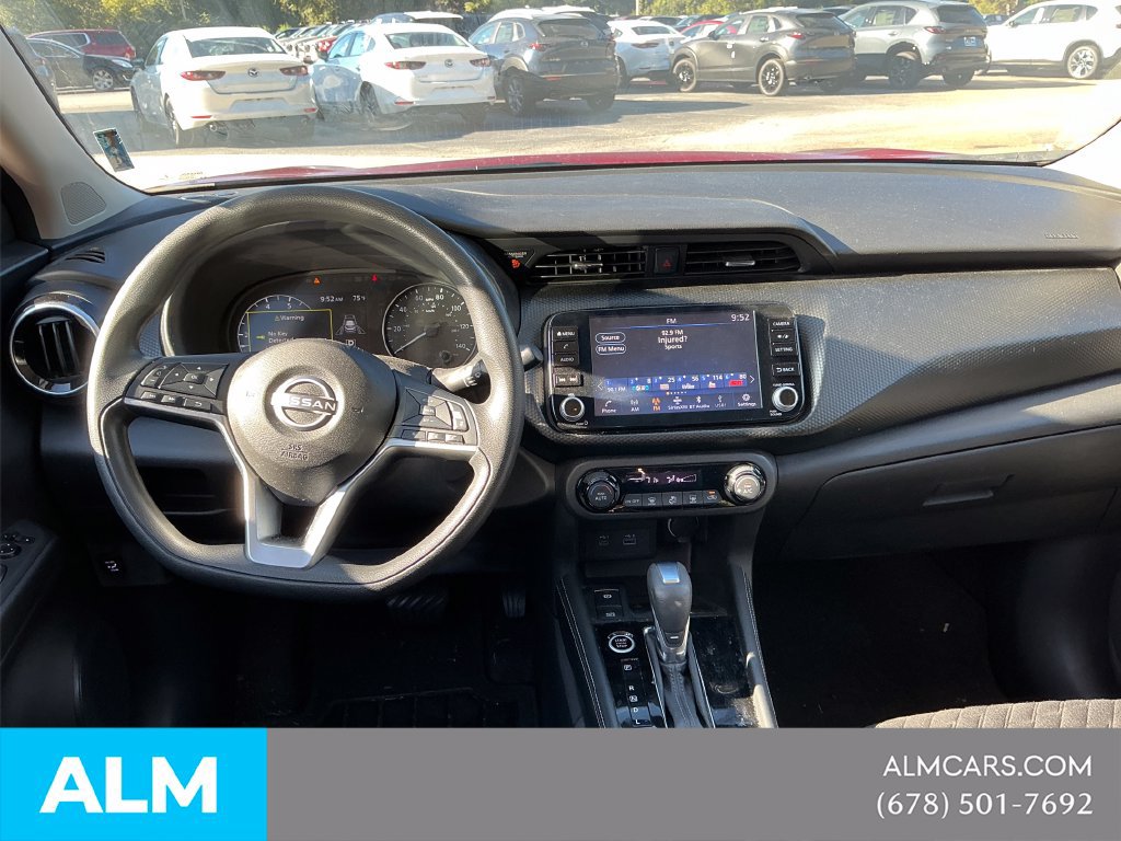 Used 2022 Nissan Kicks SV w/ Interior Electronics Package FWD image 15