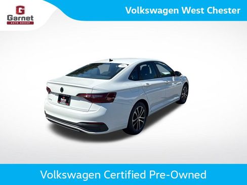 Certified 2023 Volkswagen Jetta Sport FWD image 5