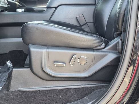 Used 2021 Ford Expedition Limited RWD image 15