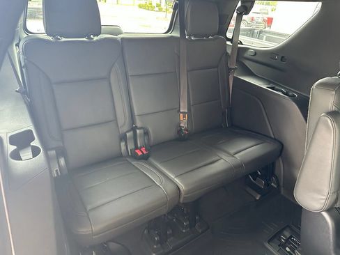 Used 2022 Chevrolet Tahoe LT w/ Luxury Package RWD image 41