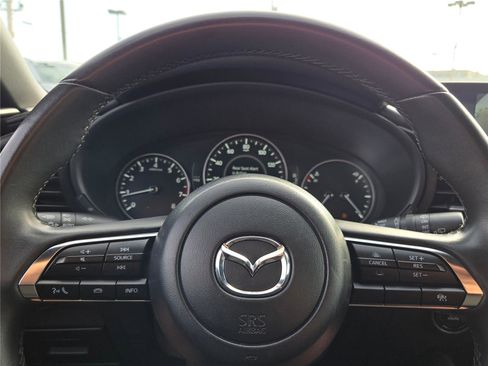 Used 2024 MAZDA MAZDA3 s image 33
