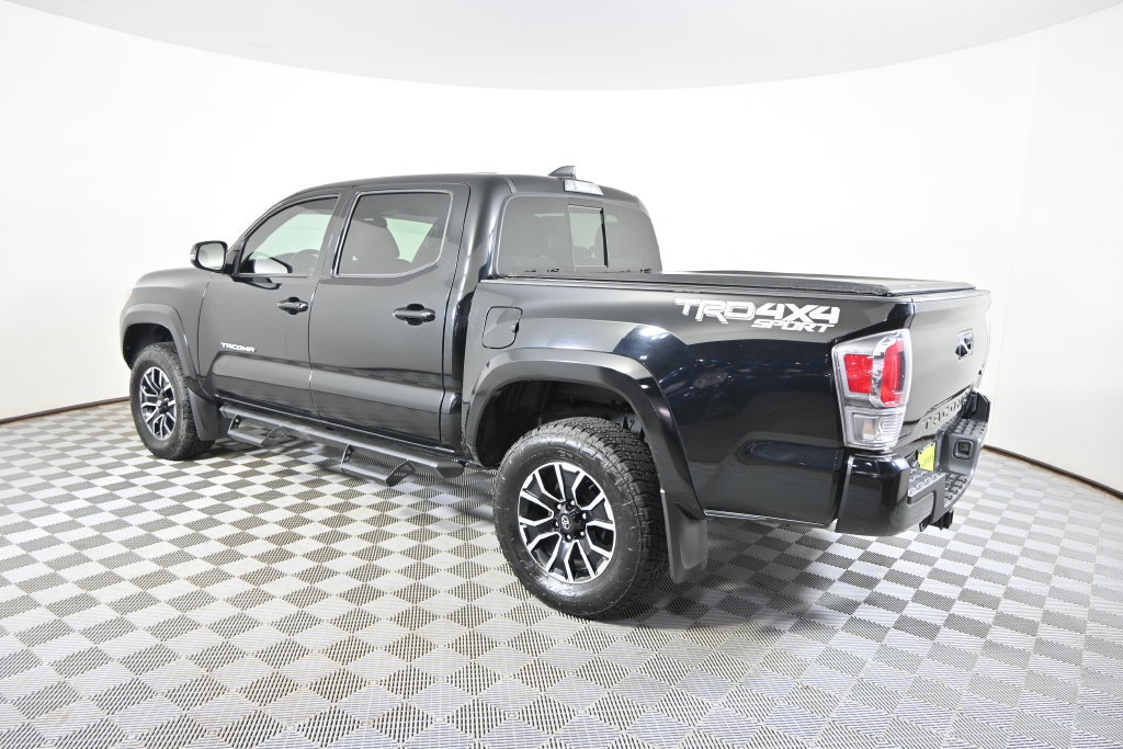 Used 2023 Toyota Tacoma TRD Sport AWD/4WD image 4