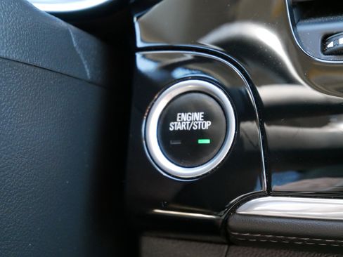 Used 2020 Buick Encore Sport Touring w/ Safety Package image 25