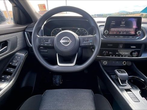 Used 2023 Nissan Rogue SV AWD/4WD image 8