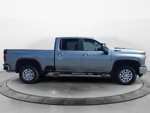 New 2026 Chevrolet Silverado 2500 LT w/ All Star Edition AWD/4WD image 6