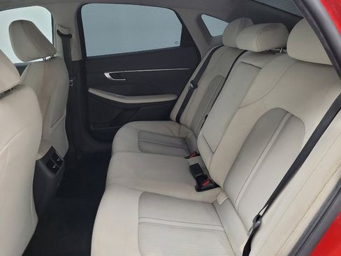 Used 2021 Hyundai Sonata SEL w/ Convenience Package FWD image 18