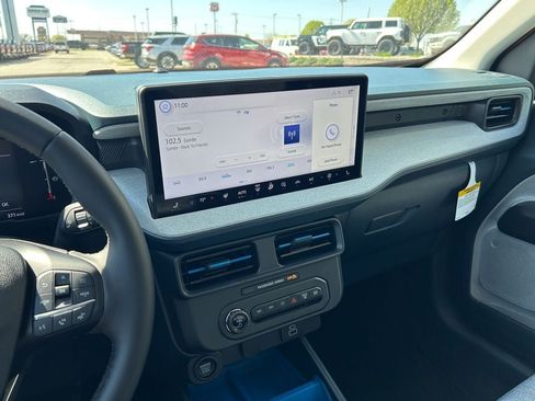 New 2026 Ford Maverick XLT w/ XLT Luxury Package AWD/4WD image 21