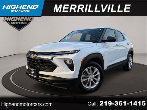 Used 2024 Chevrolet TrailBlazer LS w/ LS Convenience Package image 1