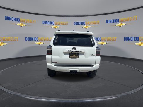 Used 2024 Toyota 4Runner SR5 image 10
