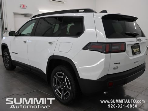 New 2026 Jeep Cherokee Limited image 6