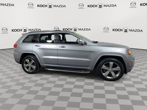 Used 2015 Jeep Grand Cherokee Overland w/ Advanced Technology Group image 9