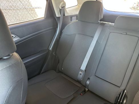 Used 2025 Kia Sportage LX FWD image 38