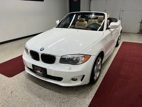 Used 2013 BMW 128i Convertible image 5