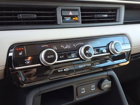 Certified 2026 Honda Passport RTL image 17