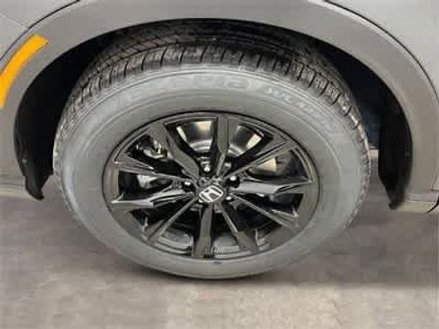 Used 2025 Honda CR-V Sport image 11