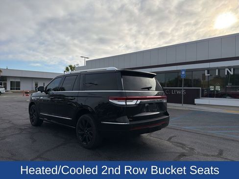 Used 2023 Lincoln Navigator L Reserve AWD/4WD image 7