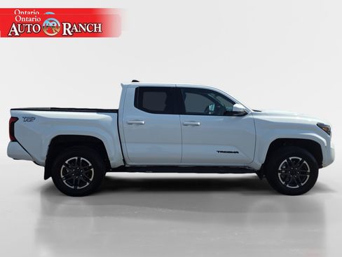 Used 2024 Toyota Tacoma TRD Sport AWD/4WD image 6